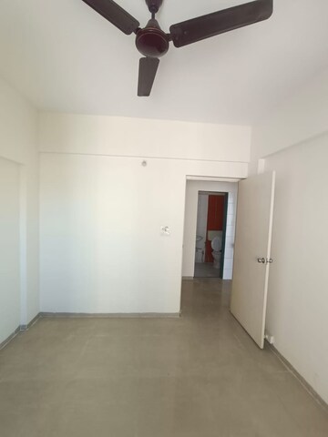 Room in 2 BHK Apartment at Aishwaryam Ventures, Pimpri Chinchwad Pcmc – for Rent