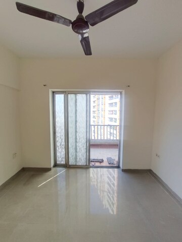 Room in 2 BHK Apartment at Aishwaryam Ventures, Pimpri Chinchwad Pcmc – for Rent