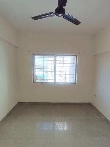Room in 2 BHK Apartment at Aishwaryam Ventures, Pimpri Chinchwad Pcmc – for Rent