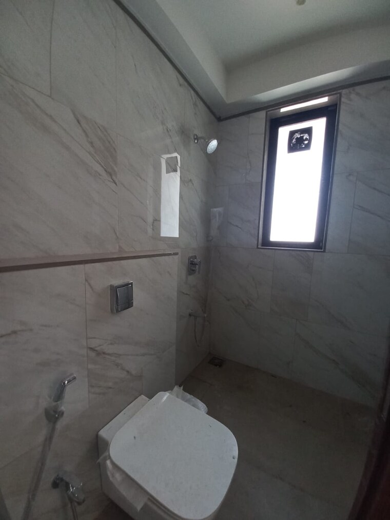 Attached Bathroom, indra-dhanush 3 Bedroom 1112 Sq.Ft. Apartment In Santacruz West Mumbai 9609690