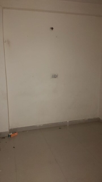 Room in 1.5 BHK Builder Floor at Mayur Vihar – for Rent