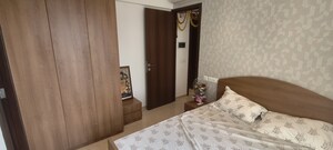 Bedroom in 1 BHK Apartment at Hiranandani Highland, Powai – for Rent