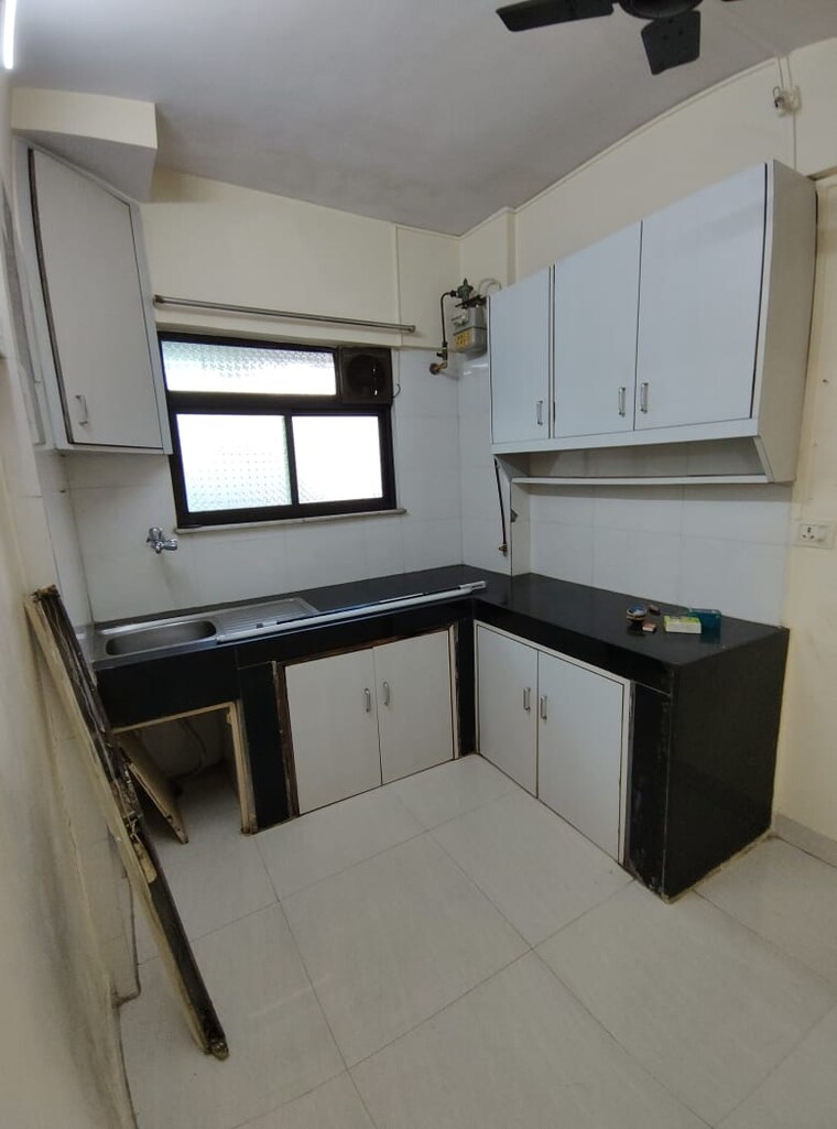 Kitchen, rashmi-complex-teen-hath-naka 1 Bedroom 451 Sq.Ft. Apartment In Dharamveer Nagar Thane 9609707