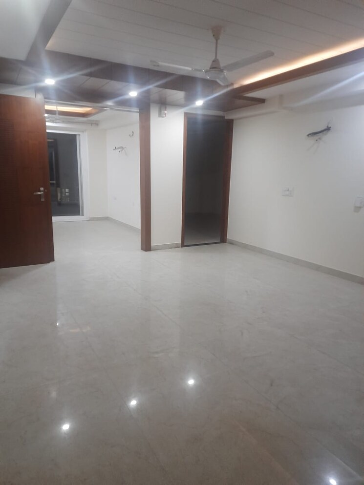 Room, sushant-lok-2 3 Bedroom 1850 Sq.Ft. Apartment In Sector 57 Gurgaon 9609714
