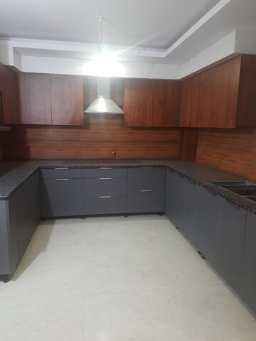 Kitchen in 3 BHK Apartment at Sushant Lok 2, Sector 57 – for Rent