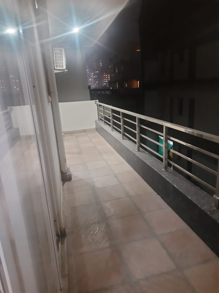 Balcony, sushant-lok-2 3 Bedroom 1850 Sq.Ft. Apartment In Sector 57 Gurgaon 9609714