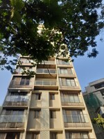 3 BHK + Servant Room 1666 Sq.Ft. Apartment in Off Linking Road