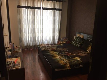 Bedroom in 3 BHK Builder Floor at Chittaranjan Park – for Rent