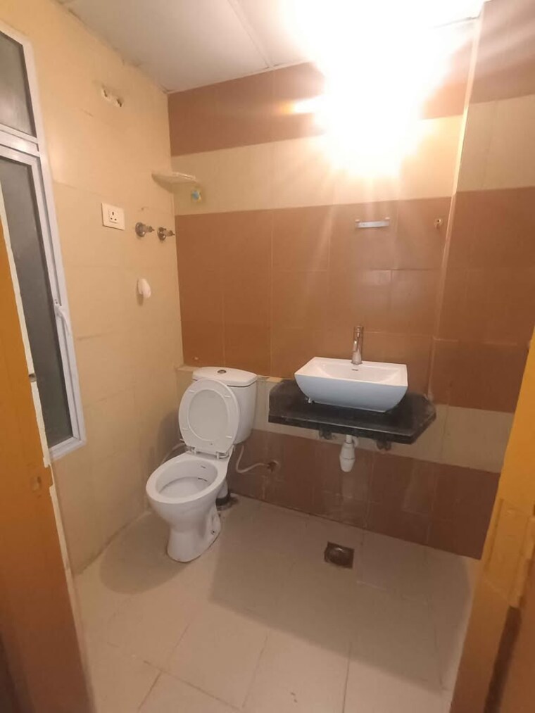 Attached Bathroom, mahagun-mywoods 2 Bedroom 1290 Sq.Ft. Apartment In Sector 16c Greater Noida Greater Noida 9609721