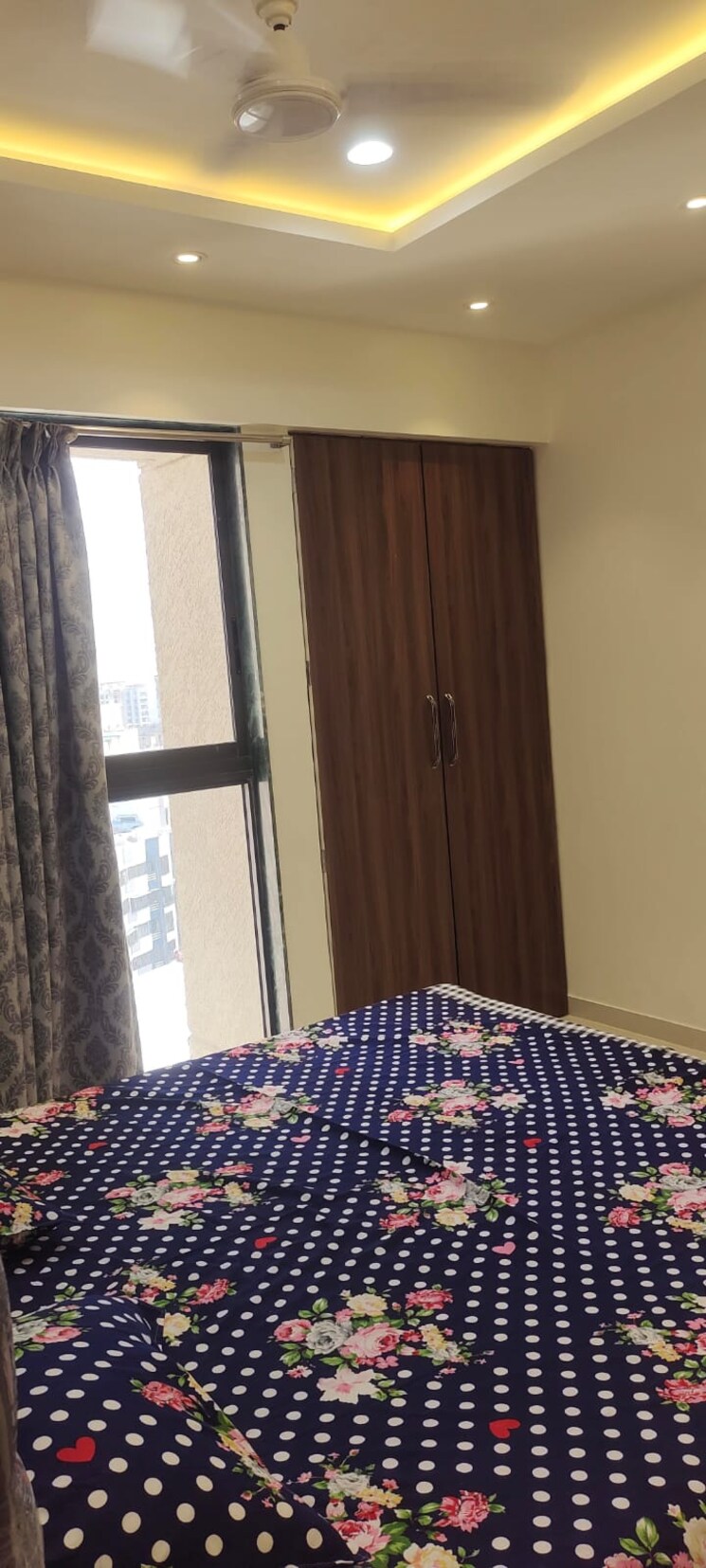 Bedroom, shree-shaswat-phase-ii 2 Bedroom 925 Sq.Ft. Apartment In Mira Road Thane 9609730