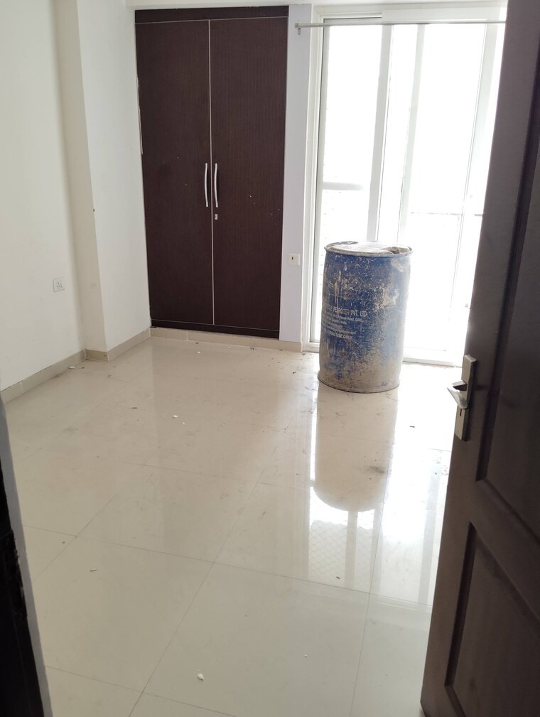 Room, jnc-the-park 2 Bedroom 1060 Sq.Ft. Apartment In Sector 16c Greater Noida Greater Noida 9609729