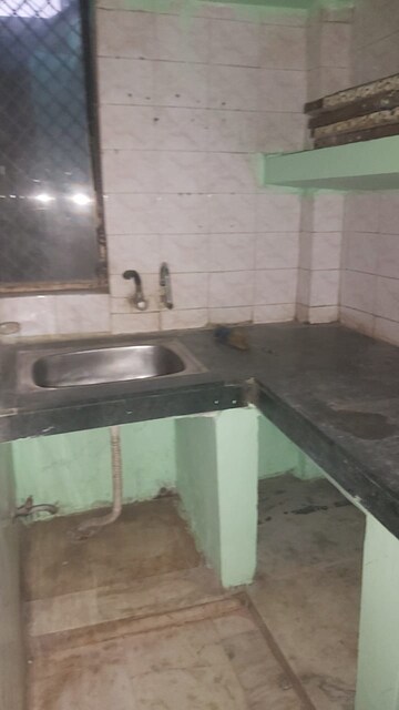 Kitchen in 2.5 BHK Builder Floor at Mayur Vihar – for Rent