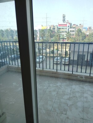 Balcony in 3 BHK Apartment at Gaur City 2 - 14th Avenue, Sector 16c Greater Noida – for Rent