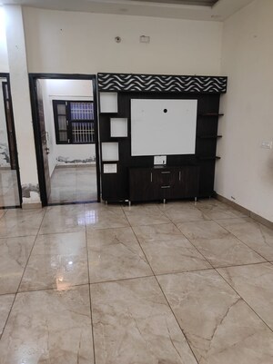 2 BHK Independent House For Rent in Shiva Enclave Zirakpur, Patiala Road