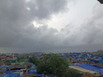 2 BHK Apartment – Exterior View View at Rustomjee Paramount, Khar West - for Rent