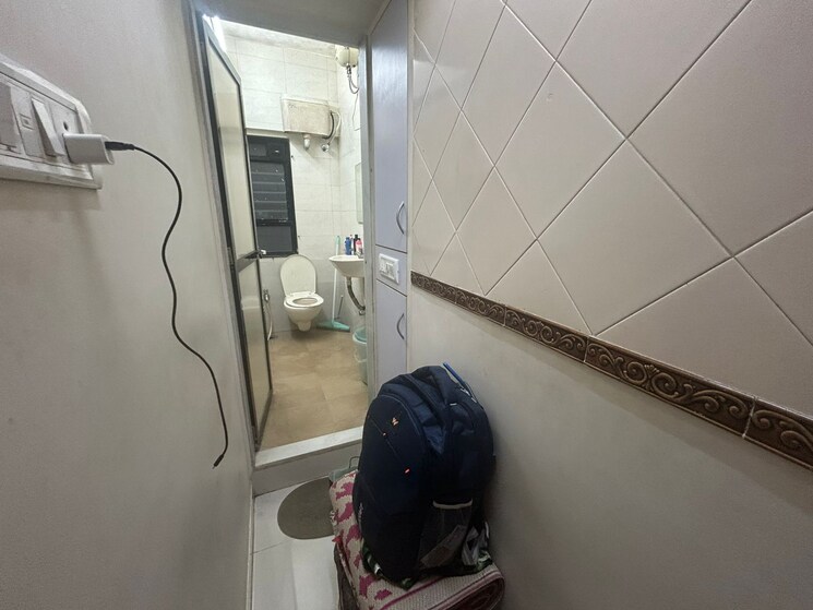 undefined, santacruz west 3 Bedroom 1400 Sq.Ft. Apartment In Santacruz West Mumbai 9609777