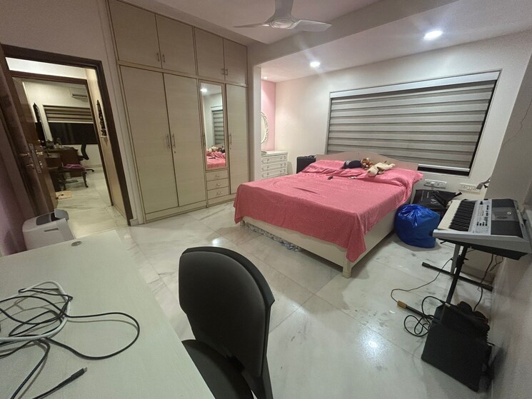 Bedroom, santacruz west 3 Bedroom 1400 Sq.Ft. Apartment In Santacruz West Mumbai 9609777