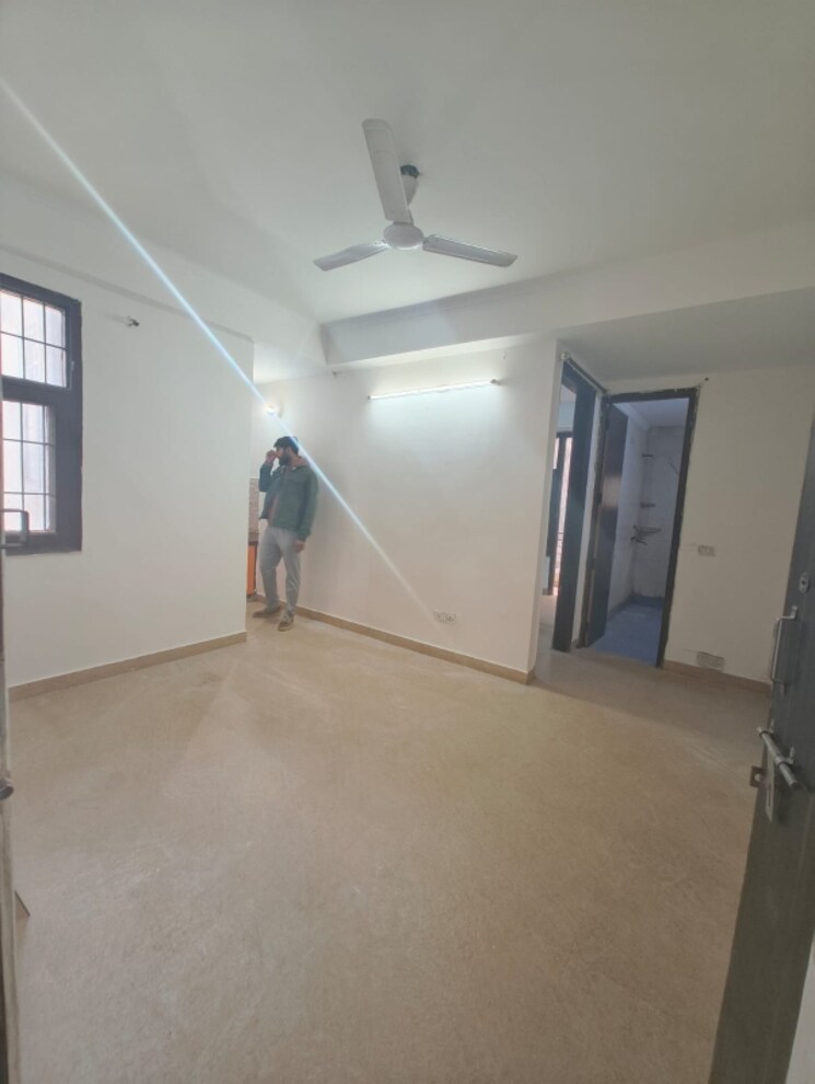 Room, saket 1 Bedroom 500 Sq.Ft. Builder Floor In Saket Delhi 9609830