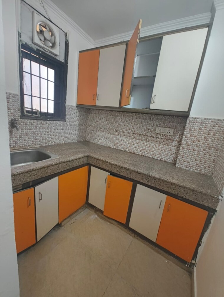Kitchen, saket 1 Bedroom 500 Sq.Ft. Builder Floor In Saket Delhi 9609830