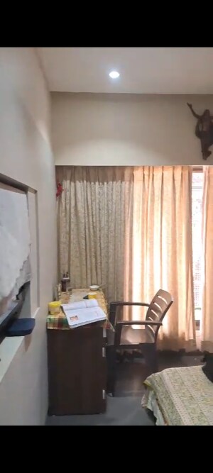 Room in  Pg at Vakola – for Rent