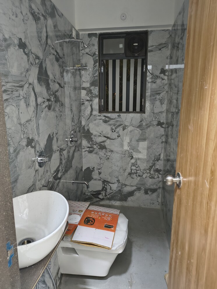 Bathroom, sayba-heritage 1 Bedroom 372 Sq.Ft. Apartment In Kurla East Mumbai 9609842
