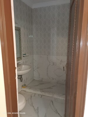 Bathroom in 3 BHK Builder Floor at Sarvapriya Vihar – for Rent