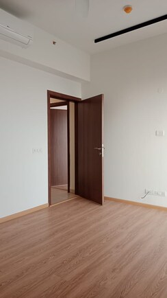 3 BHK + Servant Room Apartment For Sale in M3M Merlin
