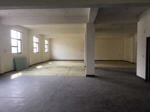  Showroom For Rent in Ahinsa Khand 1
