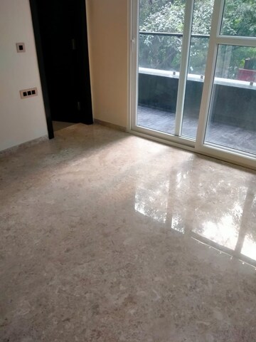 Room in 1.5 BHK Builder Floor at Panchsheel Enclave – for Rent