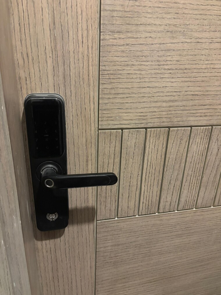 undefined, east of kailash 3 Bedroom 160 Sq.Yd. Builder Floor In East Of Kailash Delhi 9609866