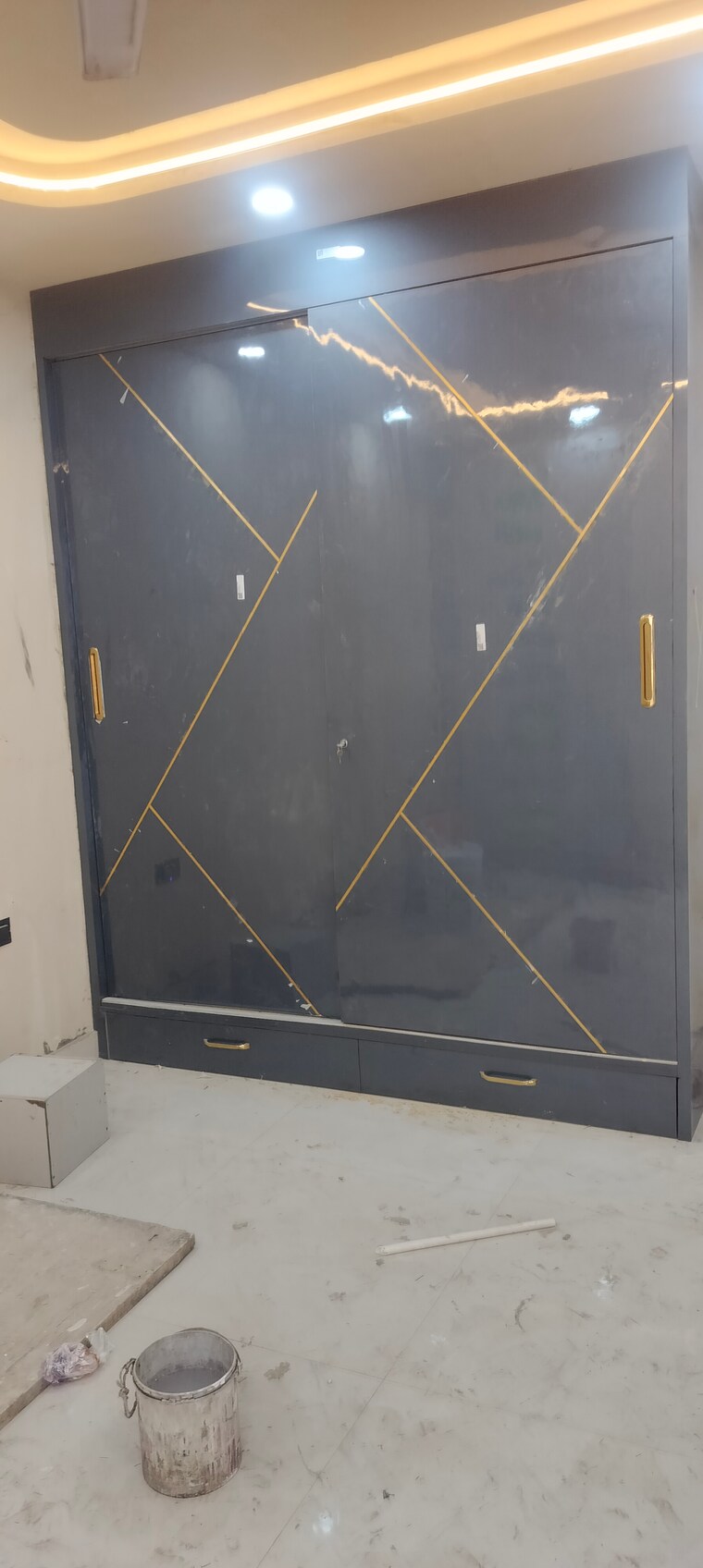 undefined, janakpuri 3 Bedroom 1200 Sq.Ft. Apartment In Janakpuri Delhi 9609873