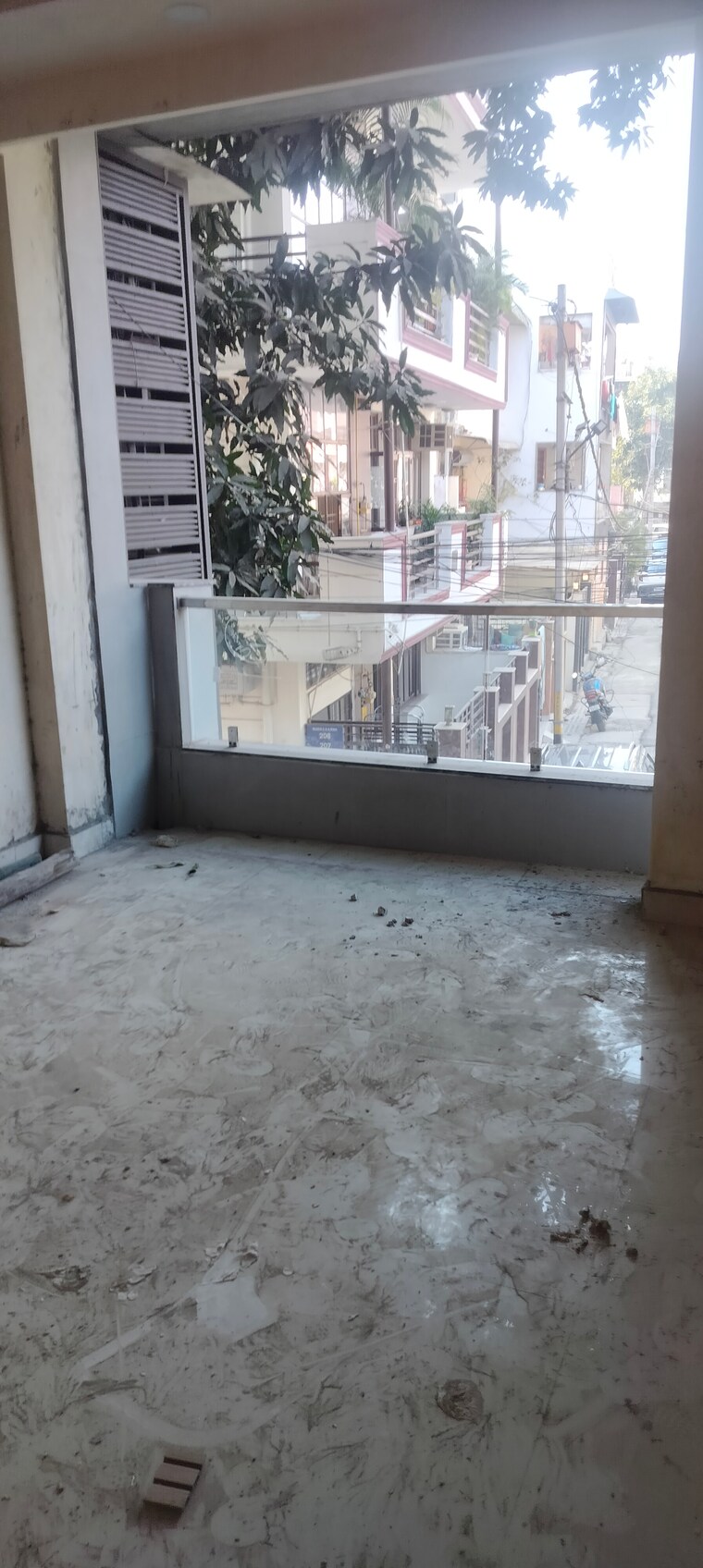 Balcony, janakpuri 3 Bedroom 1200 Sq.Ft. Apartment In Janakpuri Delhi 9609873