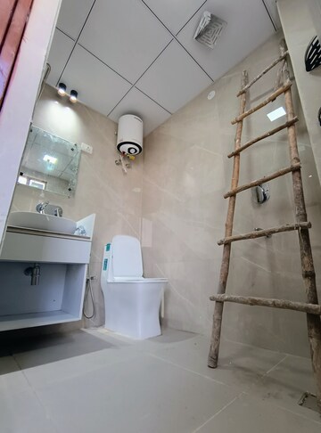 Bathroom in Studio Builder Floor at Sector 47 – for Rent