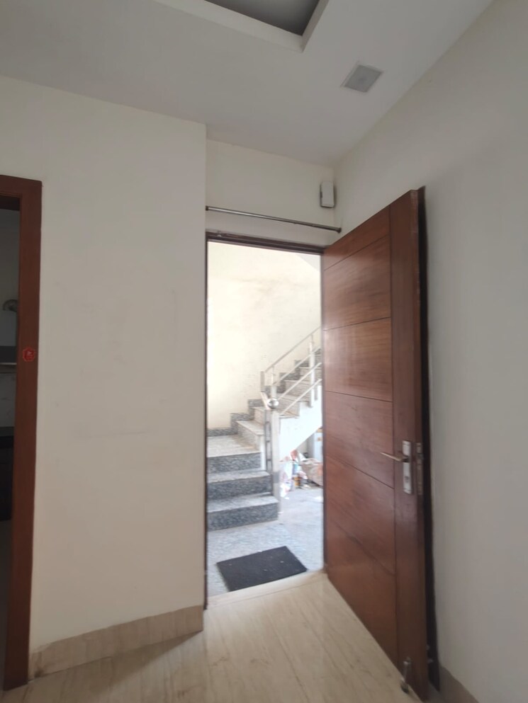 Room, kohli-one-malibu-town 1 Bedroom 600 Sq.Ft. Builder Floor In Sector 47 Gurgaon 9609884