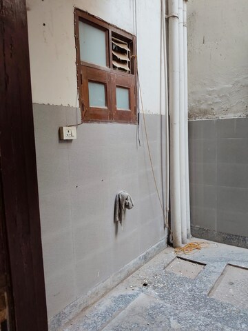 Bathroom in 1 BHK Builder Floor at Kohli One Malibu Town, Sector 47 – for Rent