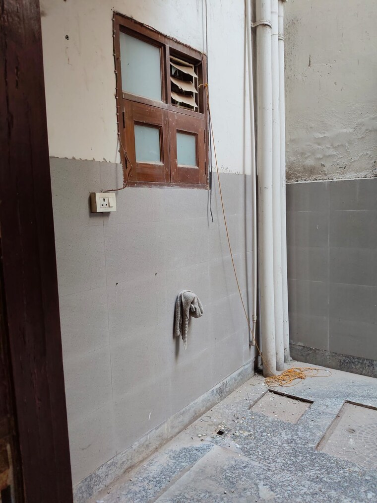 Bathroom, kohli-one-malibu-town 1 Bedroom 600 Sq.Ft. Builder Floor In Sector 47 Gurgaon 9609884