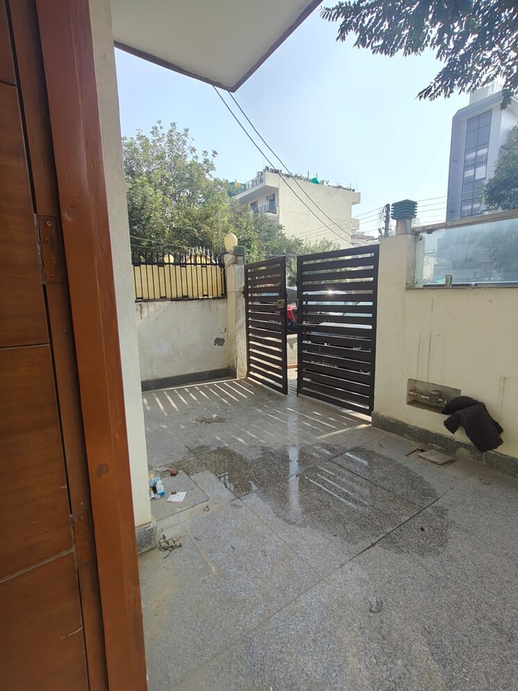 Balcony, kohli-one-malibu-town 1 Bedroom 600 Sq.Ft. Builder Floor In Sector 47 Gurgaon 9609884