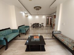 4 BHK + Extra Room Builder Floor For Sale in Janakpuri