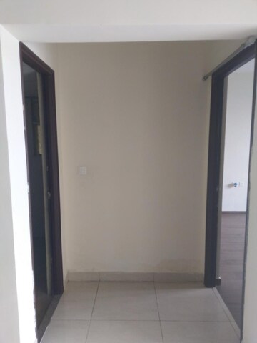 Room in 2 BHK Apartment at Kukatpally – for Rent