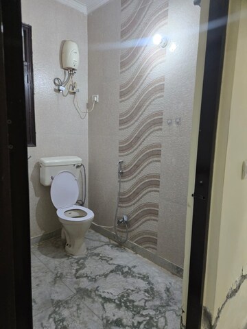 Bathroom in 1 BHK Builder Floor at Kohli One Malibu Town, Sector 47 – for Rent