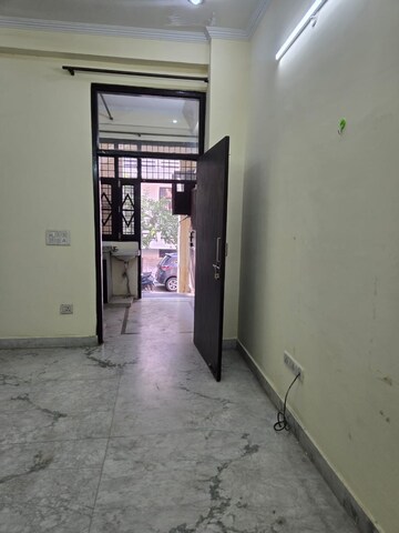 Room in 1 BHK Builder Floor at Kohli One Malibu Town, Sector 47 – for Rent