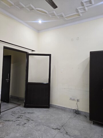 Room in 1 BHK Builder Floor at Kohli One Malibu Town, Sector 47 – for Rent