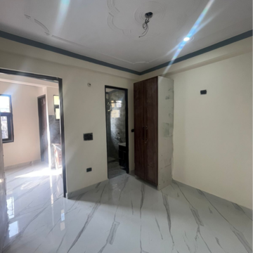 Building Lobby in 1 BHK Builder Floor at Saket – for Rent