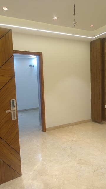 Dining Room in 3 BHK Builder Floor at New Rajinder Nagar – for Sale