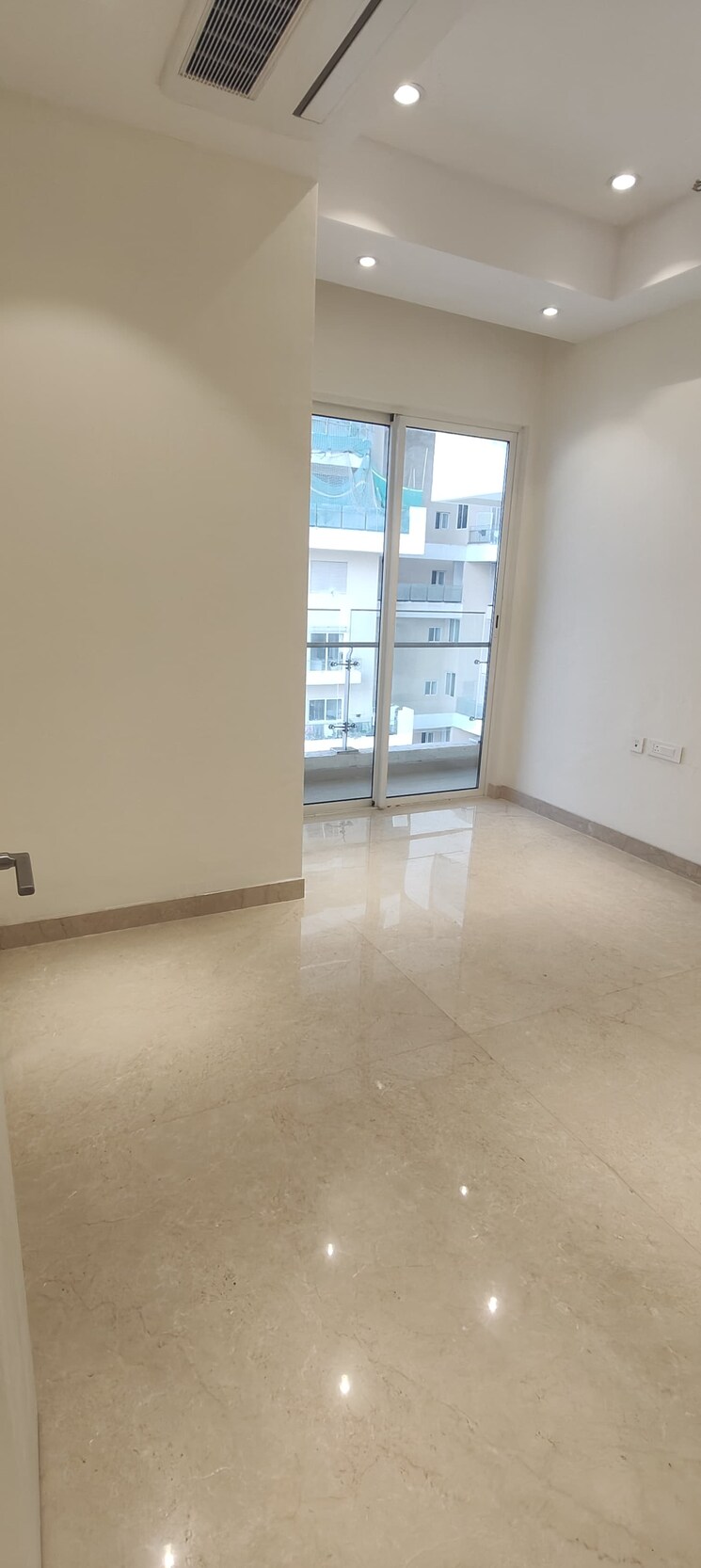 Room, indiabulls-sky 3 Bedroom 3700 Sq.Ft. Apartment In Lower Parel Mumbai 9609927