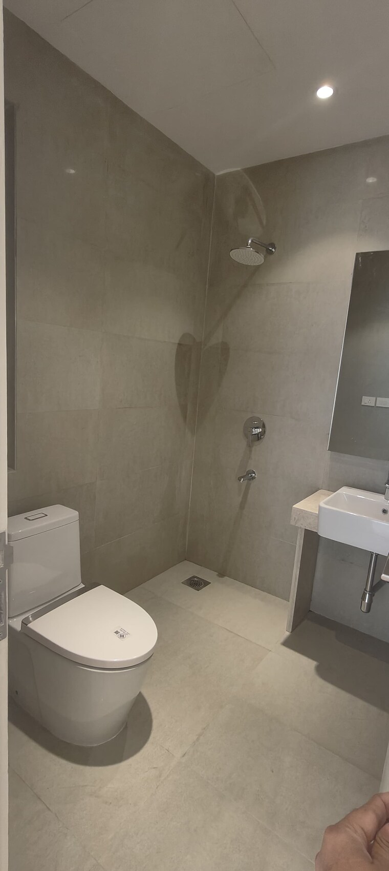 Bathroom, indiabulls-sky 3 Bedroom 3700 Sq.Ft. Apartment In Lower Parel Mumbai 9609927