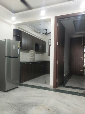 Building Lobby in 1 BHK Builder Floor at RWA Residential Society Sector 46, Sector 46 – for Rent