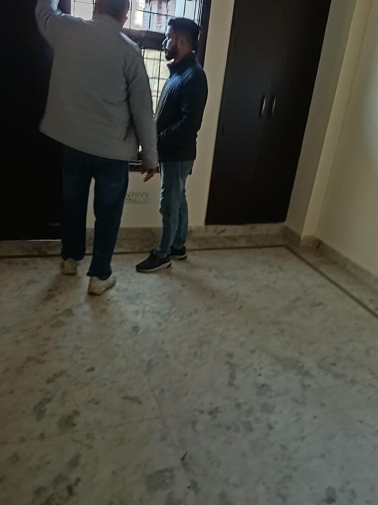  Parking, neb sarai 2 Bedroom 850 Sq.Ft. Builder Floor In Neb Sarai Delhi 9610016