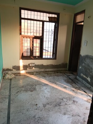 Room in 2 BHK Builder Floor at Neb Sarai – for Rent