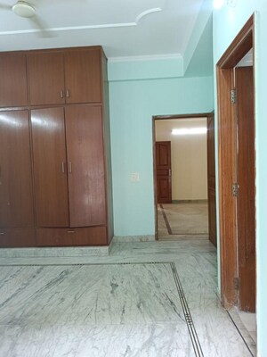 3 BHK Builder Floor For Rent in RWA Residential Society Sector 46, Sector 46